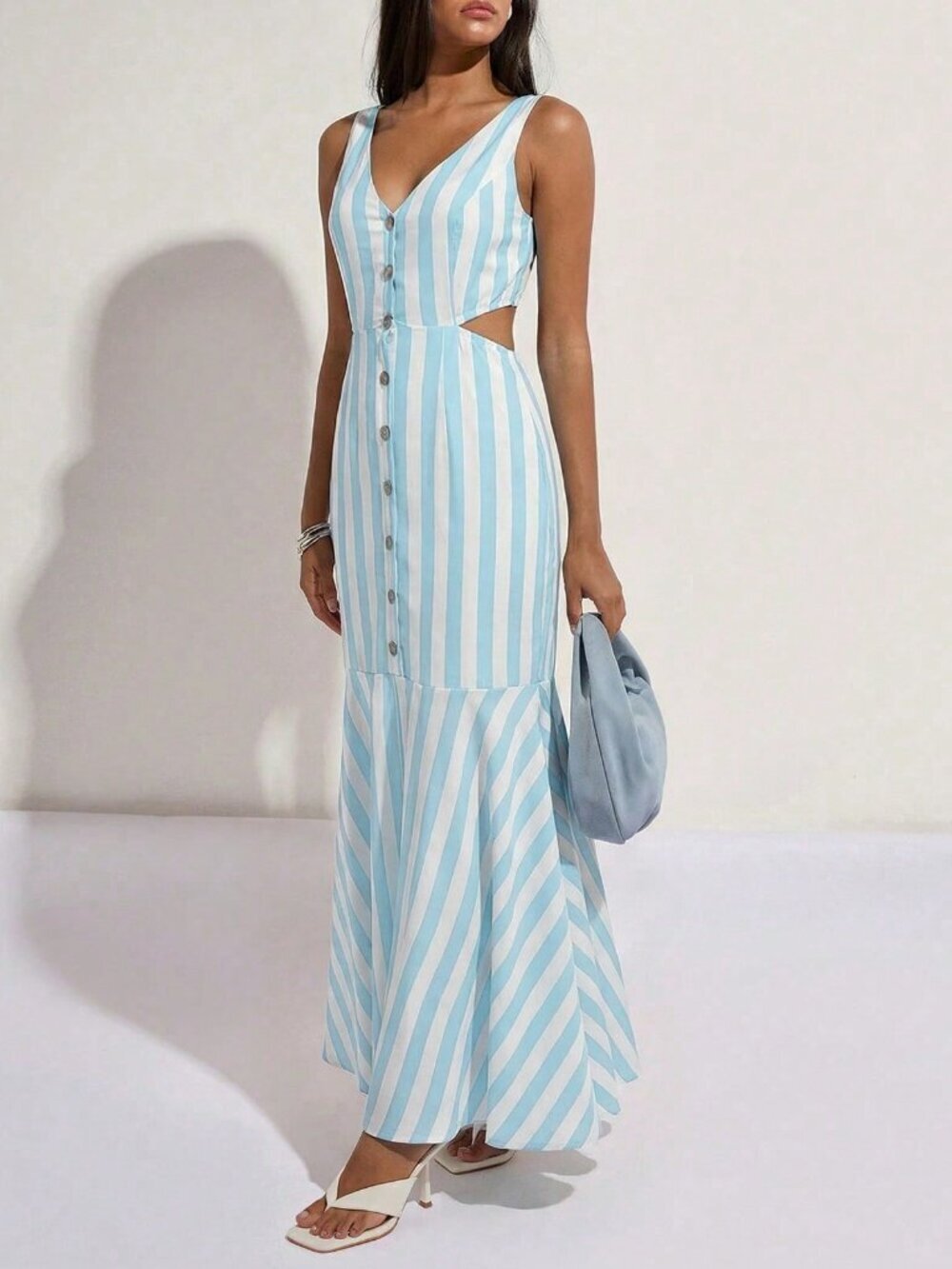 Casual Women's & Striped V-Neck Button detailed Waist Hollow Back Maxi Dress - Picture 5 of 6